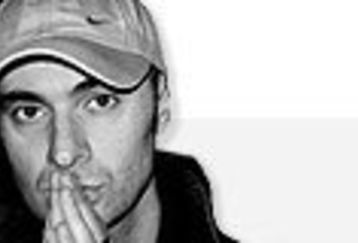 Paultomkins_3_feature