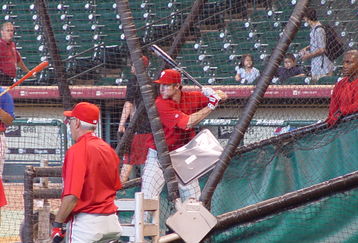 Houston_phillies_game_2009_005_feature