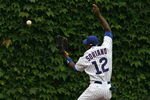 CHICAGO - AUGUST 28: Alfonso Soriano #12 of the Chicago Cubs misses a catch in the outfield against the New York Mets on August 28, 2009 at Wrigley Field in Chicago, Illinois. The Cubs defeated the Mets 5-2. (Photo by Jonathan Daniel/Getty Images) 