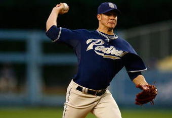 LOS ANGELES, CA - MAY 01:  Jake Peavy #44 of the San Diego Padres throws a pitch against the Los Angeles Dodgers at Dodger Stadium on May 1, 2009 in Los Angeles, California. The Dodgers defeated the Padres 1-0.  (Photo by Jeff Gross/Getty Images)