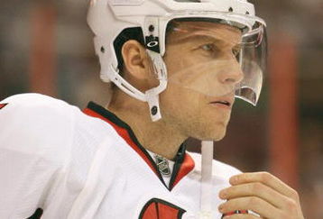 PHILADELPHIA - FEBRUARU 12:  Dany Heatley #15 of the Ottawa Senators looks on during the game against the Philadelphia Flyers at the Wachovia Center on February 12, 2009 in Philadelphia, Pennsylvania. (Photo by: Nick Laham/Getty Images)