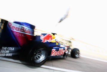 VALENCIA, SPAIN - FEBRUARY 26:  Sebastian Vettel of Germany and Red Bull Racing in action during Formula One winter testing at the Ricardo Tormo circuit on February 26, 2009 in Valencia, Spain.  (Photo by Paul Gilham/Getty Images)