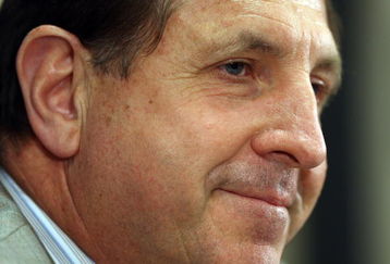 SUNRISE, FL - JUNE 16: General manager Jacques Martin of the Florida Panthers hockey team smiles after newly named head coach Peter DeBoer signed his contract with the Panthers at the BankAtlantic Center June 16, 2008 in Sunrise, Florida. (Photo by Eliot J. Schechter/Getty Images)