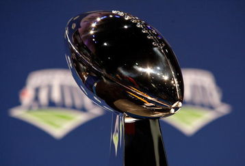 TAMPA, FL - JANUARY 30:  The Vince Lombardi Trophy is seen during the NFC Head coach press conference prior to Super Bowl XLIII held at the Tampa Convention Center on January 30, 2009 in Tampa, Florida.  (Photo by Chris Graythen/Getty Images)
