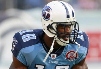 NASHVILLE, TN - SEPTEMBER 3: Kenny Britt #18 of the Tennessee Titans runs with the ball in pregame warmups against the Green Bay Packers during a preseason NFL game at LP Field on September 3, 2009 in Nashville, Tennessee. The Titans beat the Packers 27-13. (Photo by Joe Murphy/Getty Images) 