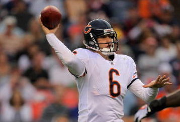 DENVER - AUGUST 30:  Quarterback Jay Cutler #6 of the Chicago Bears drops back to pass against  the Denver Broncos during preseason NFL action at INVESCO Field at Mile High on August 30, 2009 in Denver, Colorado. The Bears defeated the Broncos 27-17.  (Photo by Doug Pensinger/Getty Images)