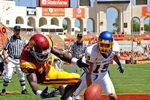 LOS ANGELES, CA - SEPTEMBER 05:  Damian Williams #18 of the USC Trojans drops the ball while falling out of the end zone after Peyton Thompson #19 of the San Jose State Spartans broke up the pass during the second quarter at Los Angeles Memorial Coliseum on September 5, 2009 in Los Angeles, California.  (Photo by Kevork Djansezian/Getty Images)