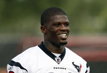 HOUSTON - JULY 31:  Wide receiver Andre Johnson #80 of the Houston Texans during the first day of training camp on July 31, 2009 in Houston, Texas.  (Photo by Bob Levey/Getty Images)