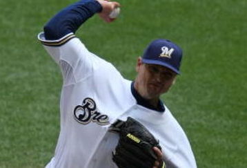 MILWAUKEE - MAY 14: Trevor Hoffman #51 of the Milwaukee Brewers delivers the ball against the Florida Marlins on May 14, 2009 at Miller Park in Milwaukee, Wisconsin. The Brewers defeated the Marlins 5-3.  (Photo by Jonathan Daniel/Getty Images)