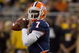 ST. LOUIS, MO - SEPTEMBER 5: Juice Williams #7 of the University of Illinois Fighting Illini passes the ball against the University of Missouri Tigers during the State Farm Arch Rivalry on September 5, 2009 at the Edward Jones Dome in St. Louis, Missouri.  The Tigers beat the Fighting Illini 37-9.  (Photo by Dilip Vishwanat/Getty Images)