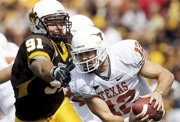 Texas_wyoming_football_feature
