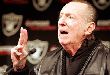 Al-davis-nc-zumasportsworld2735_feature