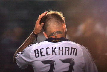 CARSON, CA - AUGUST 15:  David Beckham #23 of the Los Angeles Galaxy walks to the dressing room after being red-carded and ejected on a studs up tackle against Peter Vagenas #8 of Seattle Sounders FC in the first half during the MLS match at The Home Depot Center on August 15, 2009 in Carson, California.  Seattle Sounders FC defeated the Galaxy 2-0. (Photo by Victor Decolongon/Getty Images)