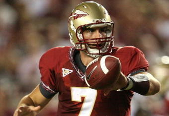 TALLAHASSEE, FL - SEPTEMBER 07: Quarterback Christian Ponder #7 of the Florida State Seminoles pitches the ball on an option play during action against the Miami Hurricanes at Doak Campbell Stadium on September 7, 2009 in Tallahassee, Florida.  (Photo by Doug Benc/Getty Images)