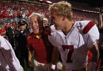 COLUMBUS, OH - SEPTEMBER 13:  Head coach Pete Carroll and Matt Barkley #7 of the Southern California Trojans leave the field after defeating the Ohio State Buckeyes 18-15 on September 13, 2009 at Ohio Stadium in Columbus, Ohio.  (Photo by Gregory Shamus/Getty Images)