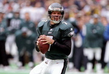 23 Nov 1997:  Quarterback Bobby Hoying of the Philadelphia Eagles in action during the Eagles 23-20 win over the Pittsburgh Steelers at Veterans Stadium in Philadelphia, Pennsylvania. Mandatory Credit: David Seelig  /Allsport