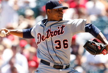 ANAHEIM, CA - AUGUST 26:  Edwin Jackson #36 of the Detroit Tigers pitches against the Los Angeles Angels of Anaheim at Angel Stadium on August 26, 2009 in Anaheim, California.  (Photo by Jeff Gross/Getty Images)