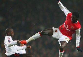 Emmanuel-adebayor-footballer_crop_340x234