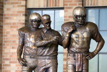 SOUTH BEND,IN - SEPTEMBER 13:  Former head coach Lou Holtz of the Notre Dame Fighting Irish has a statue unveiled before the game against the Michigan Wolverines on September 13, 2008 at Notre Dame Stadium in South Bend, Indiana. (Photo by: Gregory Shamus/Getty Images)