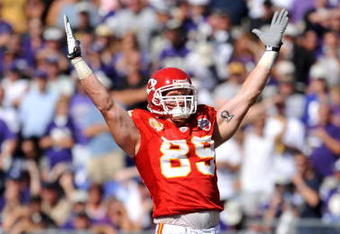 BALTIMORE - SEPTEMBER 13:  Sean Ryan #89 of the Kansas City Chiefs celebrates his touchdown against the Baltimore Ravens at M&T Bank Stadium on September 13, 2009 in Baltimore, Maryland. The Ravens defeated the Chiefs 38-24. (Photo by Larry French/Getty Images)