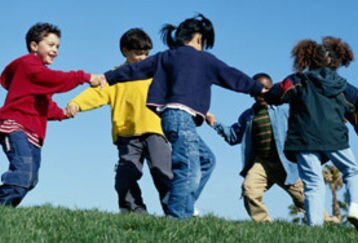 Children_playing_feature