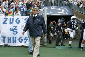 STATE COLLEGE, PA - SEPTEMBER 12: Head coach Joe Paterno of the Penn State Nittany Lions walks on to the field before the start of their game against the Syracuse Orangemen  at Beaver Stadium  September 12, 2009 in State College, Pennsylvania.  (Photo by Chris Gardner/Getty Images)