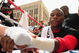HOLLYWOOD, CA - SEPTEMBER 14:  Floyd Mayweather Jr. prepares for his training session in front of the Kodak Theatre on Hollywood Boulevard September 14, 2009 in Hollywood, California. Mayweather Jr. will face Juan Manuel Marquez at the MGM Grand Garden Arena on September 16, 2009 in Las Vegas. (Photo by Jacob de Golish/Getty Images)