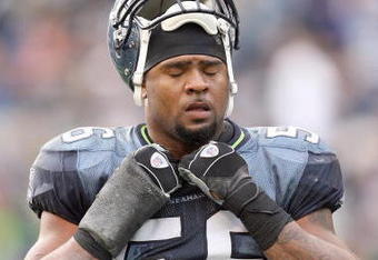 SEATTLE - NOVEMBER 02:  Leroy Hill #56 of the Seattle Seahawks stands on the field during the game against the Philadelphia Eagles at Qwest Field on November 2, 2008 in Seattle, Washington. (Photo by Otto Greule Jr/Getty Images)