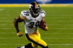TAMPA, FL - FEBRUARY 01:  Willie Parker #39 of the Pittsburgh Steelers runs the ball against the Arizona Cardinals during Super Bowl XLIII on February 1, 2009 at Raymond James Stadium in Tampa, Florida. Steelers won 27-23. (Photo by Win McNamee/Getty Images)