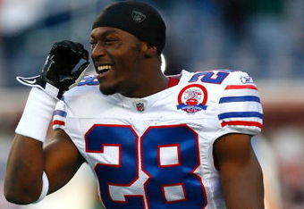 FOXBORO, MA - SEPTEMBER 14:  Leodis McKelvin #28 of the Buffalo Bills smiles during warm ups before the game against the New England Patriots on September 14, 2009 at Gillette Stadium in Foxboro, Massachusetts. (Photo by Jim Rogash/Getty Images)
