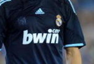 BARCELONA, SPAIN - SEPTEMBER 12:  Cristiano Ronaldo of Real Madrid smiles during the La Liga match between Espanyol and Real Madrid at the  Nuevo Estadio de Cornella-El Prat stadium on September 12, 2009 in Barcelona, Spain.  (Photo by Denis Doyle/Getty Images)