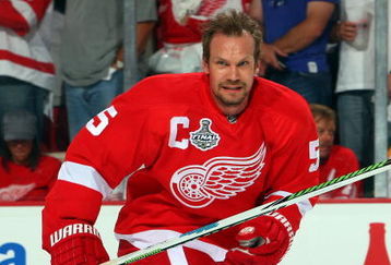DETROIT - JUNE 12:  Nicklas Lidstrom #5 of the Detroit Red Wings warms up before playing against the Pittsburgh Penguins in Game Seven of the 2009 NHL Stanley Cup Finals at Joe Louis Arena on June 12, 2009 in Detroit, Michigan.  (Photo by Jim McIsaac/Getty Images)
