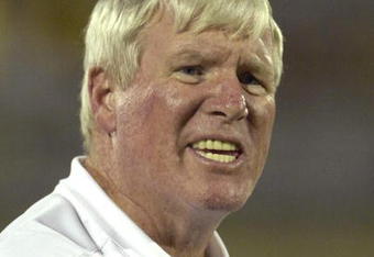 ORLANDO, FL - October 20: Coach George O'Leary of the University of Central Florida Golden Knights directs play against the Tulsa Golden Hurricane at Bright House Stadium on October 20, 2007 in Orlando, Florida.  UCF won 44 - 23. (Photo by Al Messerschmidt/Getty Images)