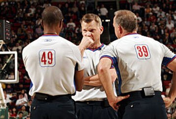 20070502_nba_refs_71025152_18_feature