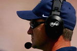 LOS ANGELES - OCTOBER 9:  Head coach Jeff Tedford of the California Golden Bears watches from the sidelines during the game against the USC Trojans on October 9, 2004 at Los Angeles Memorial Coliseum in Los Angeles, California.  (Photo by Donald Miralle/Getty Images) 
