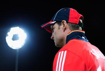 NOTTINGHAM, ENGLAND - SEPTEMBER 17:  Andrew Strauss of England looks on after losing the Sixth One Day International between England and Australia at Trent Bridge on September 17, 2009 in Nottingham, England.  (Photo by Laurence Griffiths/Getty Images)