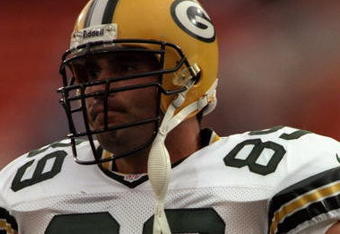 24 Aug 1998:  Tight end Mark Chmura #89 of the Green Bay Packers looks on during the pre-season game against the Denver Broncos at the Mile High Stadium in Denver, Colorado. The Broncos defeated the Packers 34-31. Mandatory Credit: Brian Bahr  /Allsport