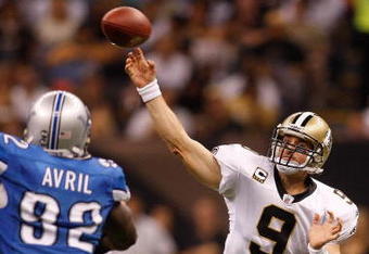 NEW ORLEANS - SEPTEMBER 13:  Quarterback Drew Brees #9 of the New Orleans Saints throws a pass against the Detroit Lions at the Louisiana Superdome on September 13, 2009 in New Orleans, Louisiana.  (Photo by Chris Graythen/Getty Images)