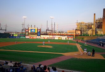 Bridgeport_bluefish_stadium_crop_340x234