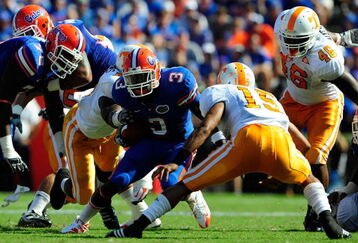 GAINESVILLE, FL - SEPTEMBER 19:  Chris Rainey #3 of the Florida Gators runs for a first down during the game against the Tennessee Volunteers at Ben Hill Griffin Stadium on September 19, 2009 in Gainesville, Florida.  (Photo by Sam Greenwood/Getty Images)