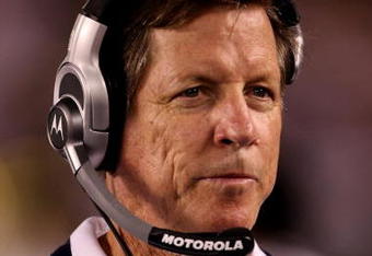 SAN DIEGO - SEPTEMBER 04:  Head coach Norv Turner of the San Diego Chargers walks on the sidelines in the game with  the San Francisco 49ers on September 4, 2009 at Qualcomm Stadium in San Diego, California.  The Chargers won 26-7. (Photo by Stephen Dunn/Getty Images)