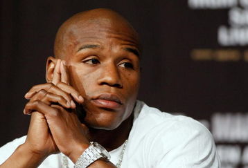 LAS VEGAS - SEPTEMBER 16:  Boxer Floyd Mayweather Jr. appears during the final news conference for his bout against Juan Manuel Marquez at the MGM Grand Hotel/Casino September 16, 2009 in Las Vegas, Nevada. The two will fight at the MGM Grand Garden Arena on September 19 in Las Vegas.  (Photo by Ethan Miller/Getty Images)