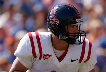 GAINESVILLE, FL - SEPTEMBER 27:  Quarterback Jevan Snead #4 of the Ole Miss Rebels looks to throw a pass in a game against the Florida Gators at Ben Hill Griffin Stadium on September 27, 2008 in Gainesville, Florida.  (Photo by Sam Greenwood/Getty Images)