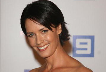 SYDNEY, AUSTRALIA - FEBRUARY 26:  TV sports reporter Stephanie Brantz poses as she arrives for the NW Oscars Viewing Party at the Four Seasons hotel February 26, 2007 in Sydney, Australia.  (Photo by Paul McConnell/Getty Images)