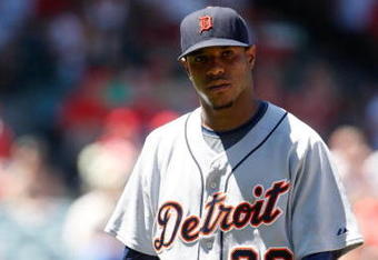 ANAHEIM, CA - AUGUST 26:  Edwin Jackson #36 of the Detroit Tigers walks back to the dugout against the Los Angeles Angels of Anaheim at Angel Stadium on August 26, 2009 in Anaheim, California.  (Photo by Jeff Gross/Getty Images)