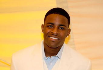 LOS ANGELES, CA - JULY 15:  NFL player Michael Crabtree arrives at the 2009 ESPY Awards held at Nokia Theatre LA Live on July 15, 2009 in Los Angeles, California. The 17th annual ESPYs will air on Sunday, July 19 at 9PM ET on ESPN.  (Photo by Kevork Djansezian/Getty Images for ESPY)