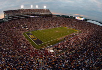 BATON ROUGE, LA - SEPTEMBER 19:  Fans watch during the game between the Louisiana State University Tigers and the University of Louisiana-Lafatette Ragin' Cajuns at Tiger Stadium on September 19, 2009 in Baton Rouge, Louisiana.  (Photo by Chris Graythen/Getty Images)