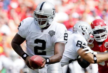 KANSAS CITY, MO - SEPTEMBER 20:  Quarterback JaMarcus Russell #2 of the Oakland Raiders in action during the Raiders' 13-10 victory over the Kansas City Chiefs during the game at Arrowhead Stadium on September 20, 2009 in Kansas City, Missouri.  (Photo by Jamie Squire/Getty Images)