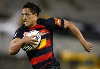 CHRISTCHURCH, NEW ZEALAND - SEPTEMBER 18:  Steve Brett of Canterbury runs with the ball during the Ranfurly Shield Air New Zealand Cup match between Canterbury and Taranaki at AMI Stadium on September 18, 2009 in Christchurch, New Zealand.  (Photo by Martin Hunter/Getty Images)