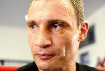 LOS ANGELES, CA - SEPTEMBER 02:  Vitali Klitschko takes a break while training at the Pound4Pound gym on September 2, 2009 in Los Angeles, California.  (Photo by Jacob de Golish/Getty Images)